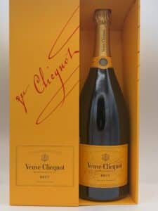 VEUVE CLICQUOT MAGNUM